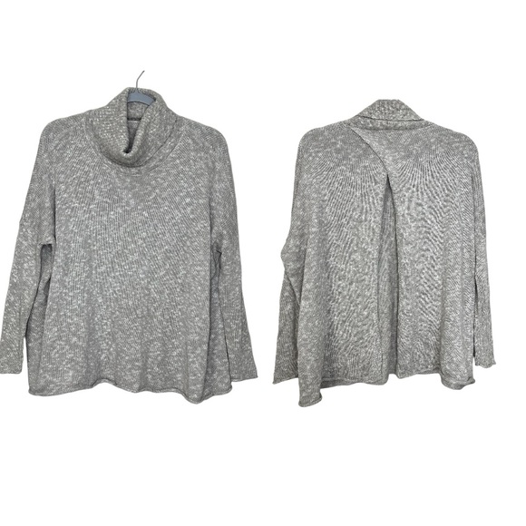 Aerie Open Back Turtleneck Pullover Sweater Size Small - Picture 1 of 7